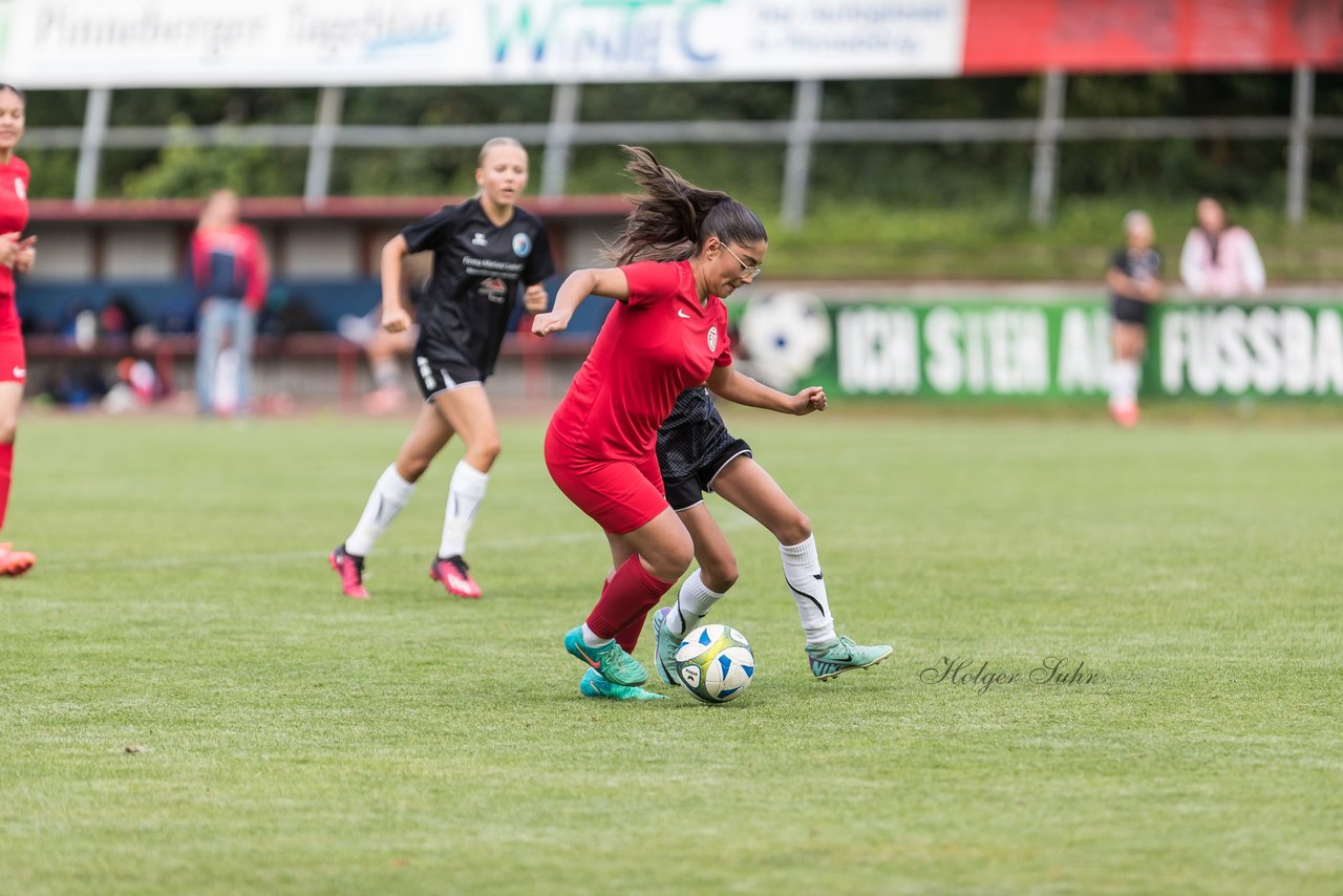 Bild 213 - wCJ VfL Pinneberg - Eimsbuetteler TV : Ergebnis: 0:5